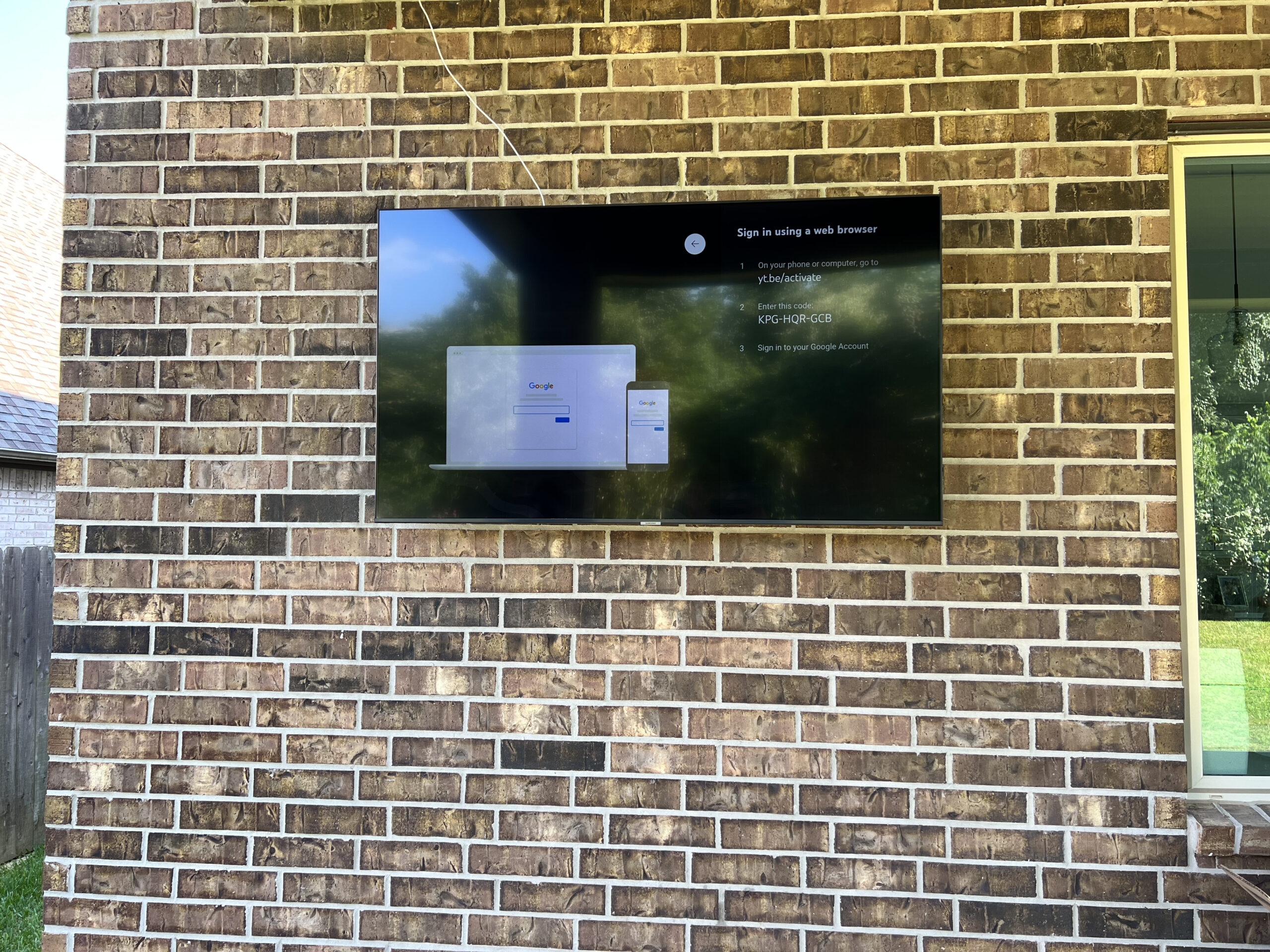 On Brick Tv Wall Mount